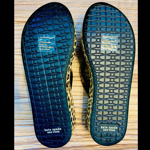 KATE SPADE ‘Rhett’ Leopard Bow Wedge Sandals size 9 - Picture 3 of 6